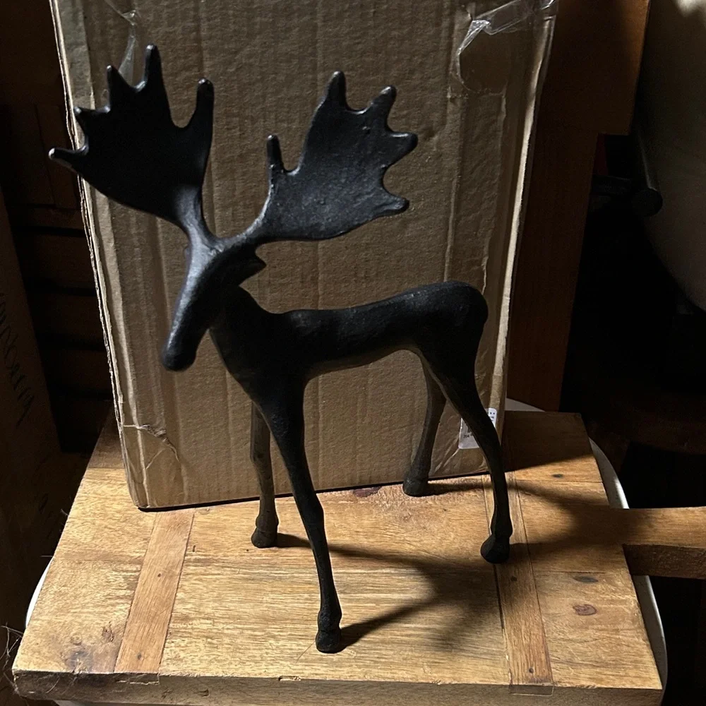 Pottery Barn Medium Moose 🫎 Object BNIB LAST ONE